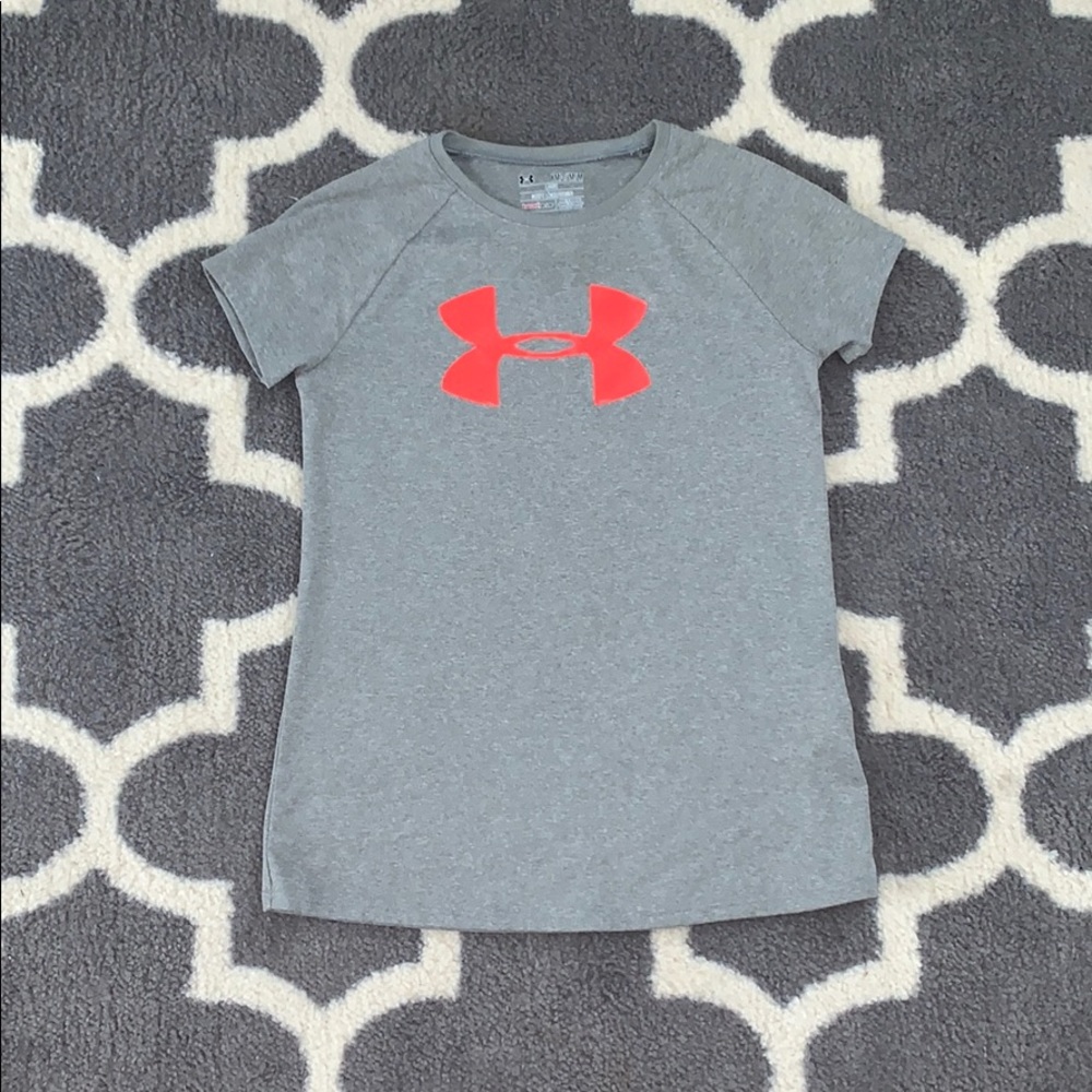 Under armor shirt
